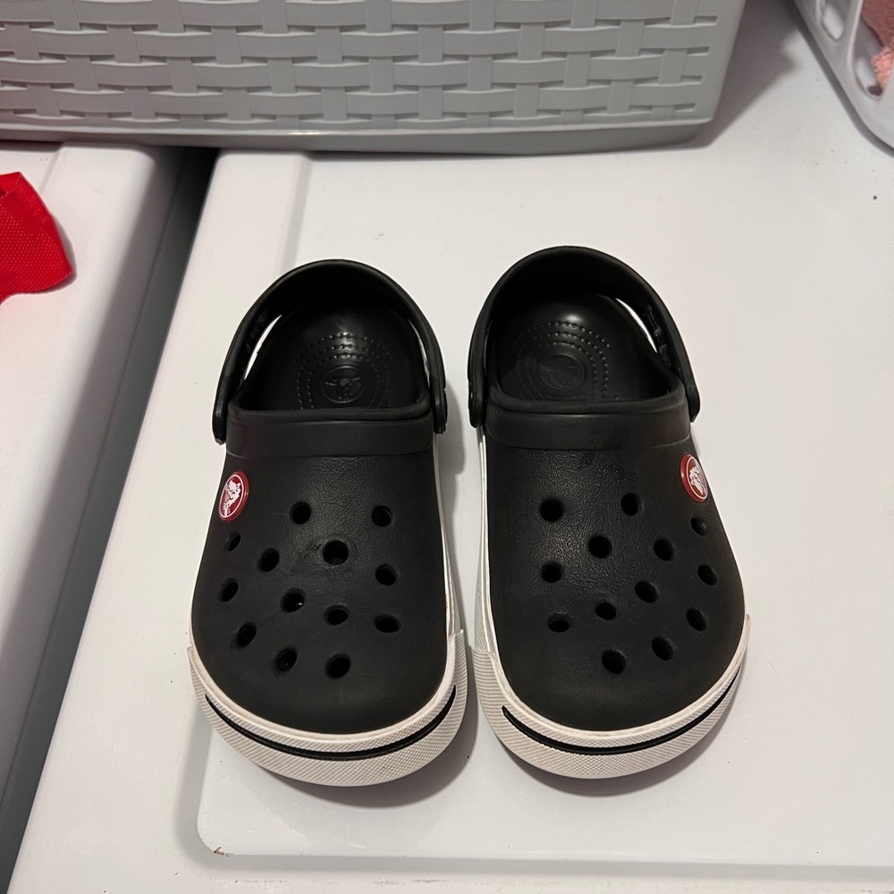 Toddler Crocs Size 10